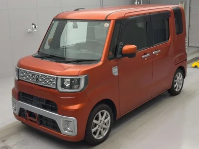 Toyota PIXIS MEGA