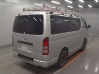 Toyota REGIUS ACE VAN лот № 50134 оценка 3  с аукциона в Японии 1