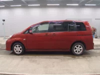 Toyota ISIS лот № 5527 оценка 3  с аукциона в Японии 3