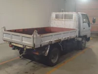 Toyota DYNA лот № 63505 оценка RA  с аукциона в Японии 1