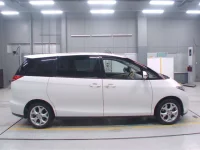 Toyota ESTIMA лот № 30341 оценка 4  с аукциона в Японии 2