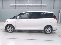 Toyota ESTIMA лот № 30341 оценка 4  с аукциона в Японии 3