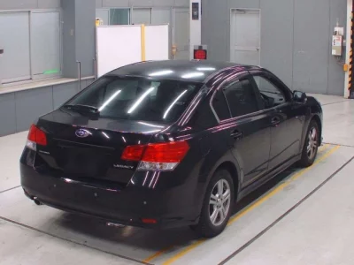 Subaru LEGACY B4