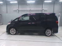 Toyota ALPHARD лот № 30345 оценка 3.5  с аукциона в Японии 3