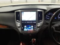 Toyota CROWN лот № 30432 оценка 3.5  с аукциона в Японии 8