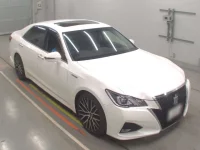 Toyota CROWN лот № 30433 оценка 4  с аукциона в Японии 4