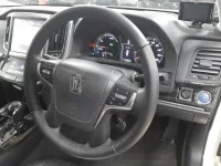 Toyota CROWN лот № 30433 оценка 4  с аукциона в Японии 6