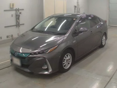 Toyota PRIUS PHV