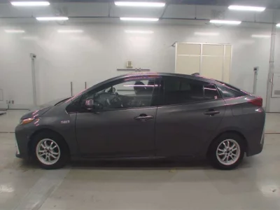 Toyota PRIUS PHV