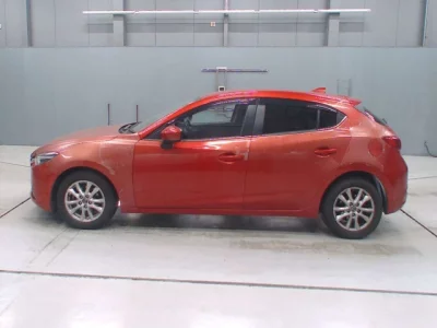 Mazda AXELA  с аукциона в Японии