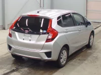 Honda FIT лот № 5555 оценка 3  с аукциона в Японии 1