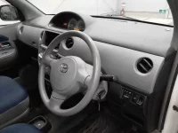 Toyota SIENTA лот № 5562 оценка 3  с аукциона в Японии 6