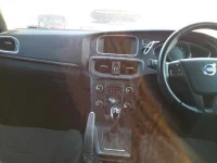 Volvo V40 лот № 10018 оценка 4  с аукциона в Японии 8