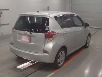 Toyota RACTIS лот № 30446 оценка 3.5  с аукциона в Японии 1