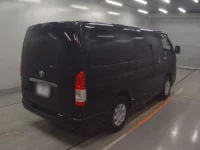 Toyota HIACE VAN лот № 30450 оценка 4.5  с аукциона в Японии 1