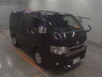 Toyota HIACE VAN лот № 30450 оценка 4.5  с аукциона в Японии 4