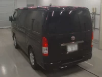 Toyota HIACE VAN лот № 30450 оценка 4.5  с аукциона в Японии 5