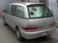 Toyota ESTIMA лот № 17005 оценка R  с аукциона в Японии 1