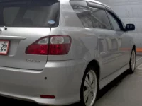 Toyota IPSUM лот № 17017 оценка 4  с аукциона в Японии 3