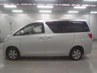 Toyota ALPHARD лот № 30461 оценка 4  с аукциона в Японии 3