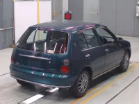 Toyota STARLET лот № 10042 оценка 4  с аукциона в Японии 1