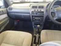 Toyota STARLET лот № 10042 оценка 4  с аукциона в Японии 8