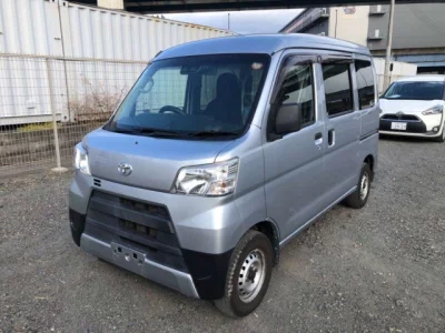 Toyota PIXIS VAN  с аукциона в Японии