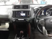 Toyota LAND CRUISER PRADO лот № 30476 оценка 4  с аукциона в Японии 8