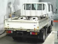 Isuzu ELF лот № 3014 оценка R  с аукциона в Японии 1