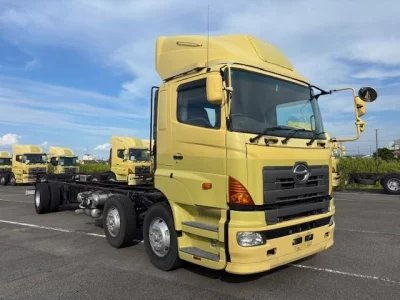 Hino TRUCK