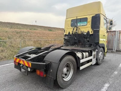 Hino TRUCK