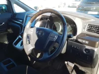 Toyota ALPHARD лот № 30486 оценка 4  с аукциона в Японии 6