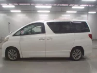 Toyota ALPHARD лот № 30486 оценка 4  с аукциона в Японии 3