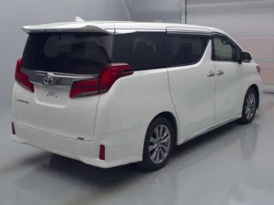 Toyota ALPHARD  с аукциона в Японии