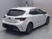 Toyota COROLLA SPORT лот № 76018 оценка RA  с аукциона в Японии 1