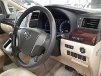 Toyota ALPHARD лот № 30489 оценка 4  с аукциона в Японии 6