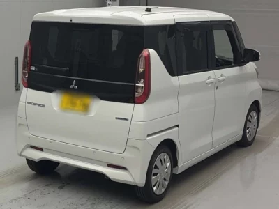 Mitsubishi EK SPACE  с аукциона в Японии