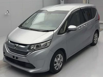 Honda FREED  с аукциона в Японии