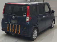 Toyota ROOMY лот № 4200 оценка R  с аукциона в Японии 1