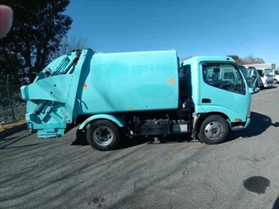 Hino DUTRO  с аукциона в Японии