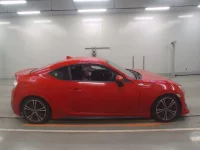 Toyota GT 86 лот № 30520 оценка 3.5  с аукциона в Японии 2