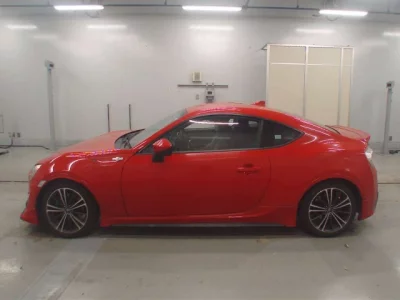 Toyota GT 86  с аукциона в Японии
