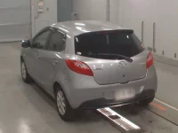 Mazda DEMIO лот № 30517 оценка 3.5  с аукциона в Японии 5