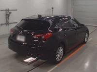 Mazda AXELA лот № 30518 оценка 4  с аукциона в Японии 1