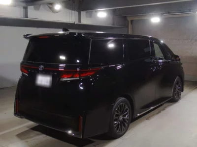 Toyota VELLFIRE  с аукциона в Японии