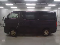 Nissan CARAVAN VAN лот № 30525 оценка R  с аукциона в Японии 3