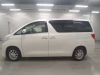 Toyota ALPHARD лот № 30529 оценка 3.5  с аукциона в Японии 3
