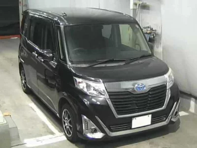 Toyota ROOMY  с аукциона в Японии