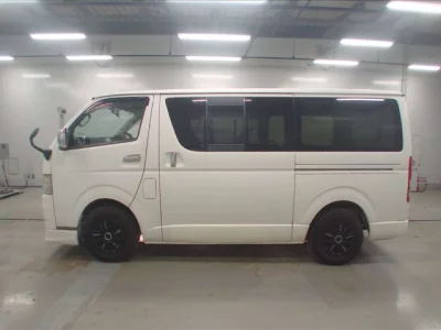 Toyota REGIUS ACE VAN