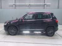 Volkswagen TIGUAN лот № 4021 оценка 4  с аукциона в Японии 3
